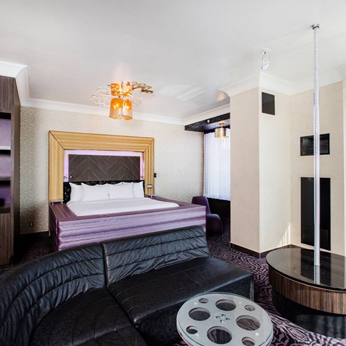 Luxury Hollywood