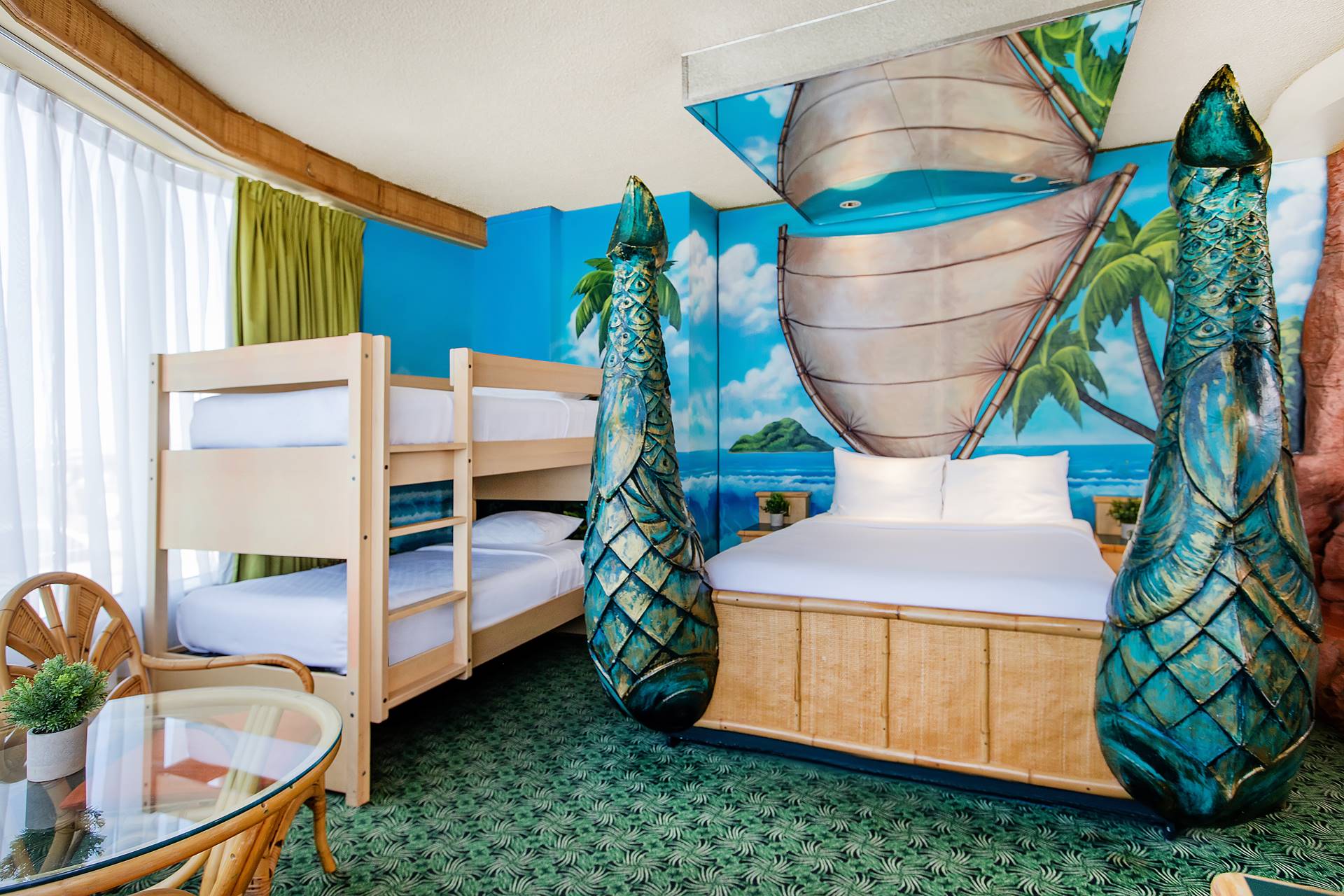 Luxury Polynesian Family