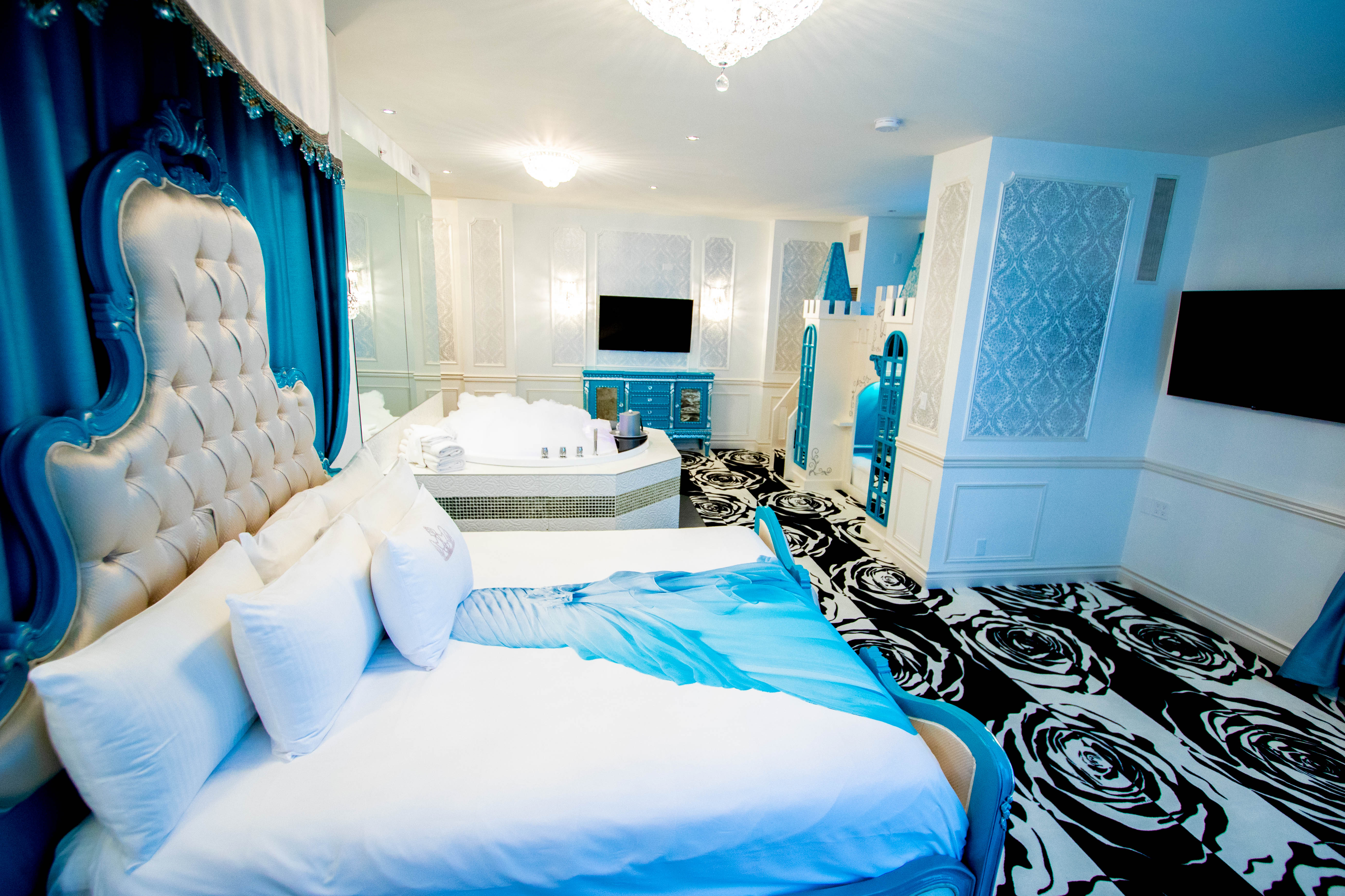 Luxury Princess Theme Room